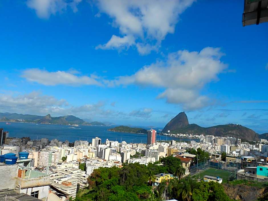 Hostel Tavares Bastos