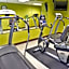 Holiday Inn Express & Suites San Antonio South By IHG