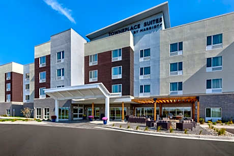 TownePlace Suites by Marriott Grand Rapids Airport Southeast