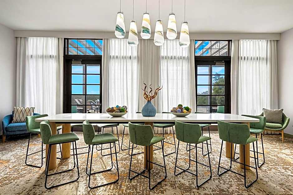 Hampton Inn By Hilton Morgan Hill