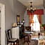 Lynwood Inn