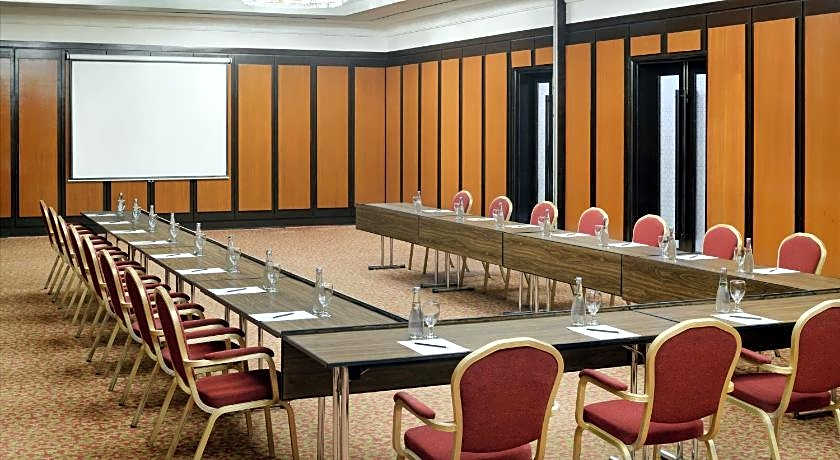 Movenpick Hotel Karachi