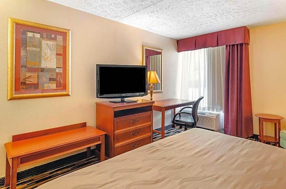 Quality Inn near Martinsville Speedway