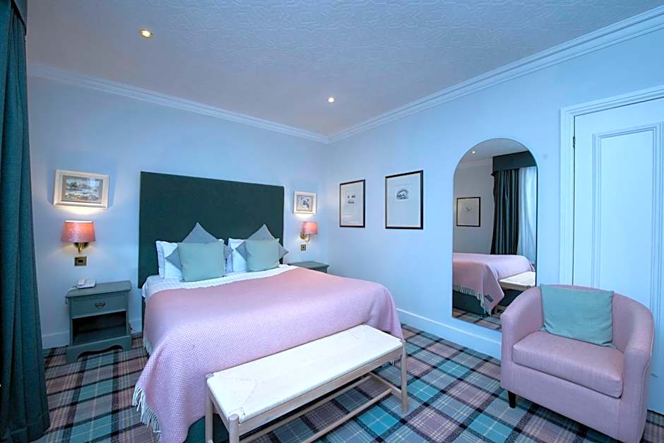 The Royal George Hotel