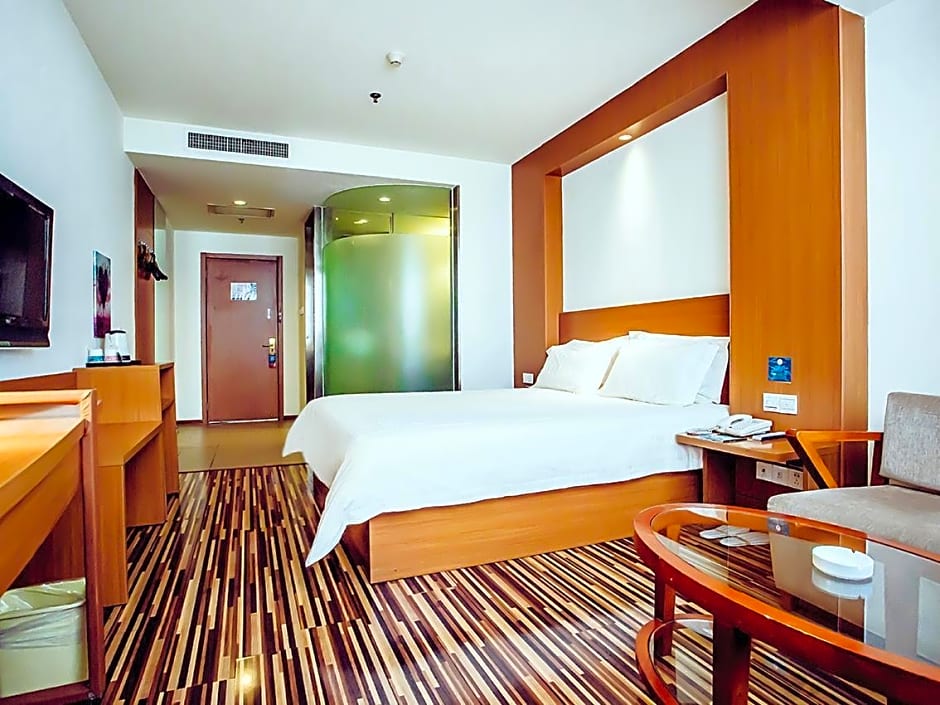 Jinjiang Inn Style Taiyuan Grand South Gate Metro Station