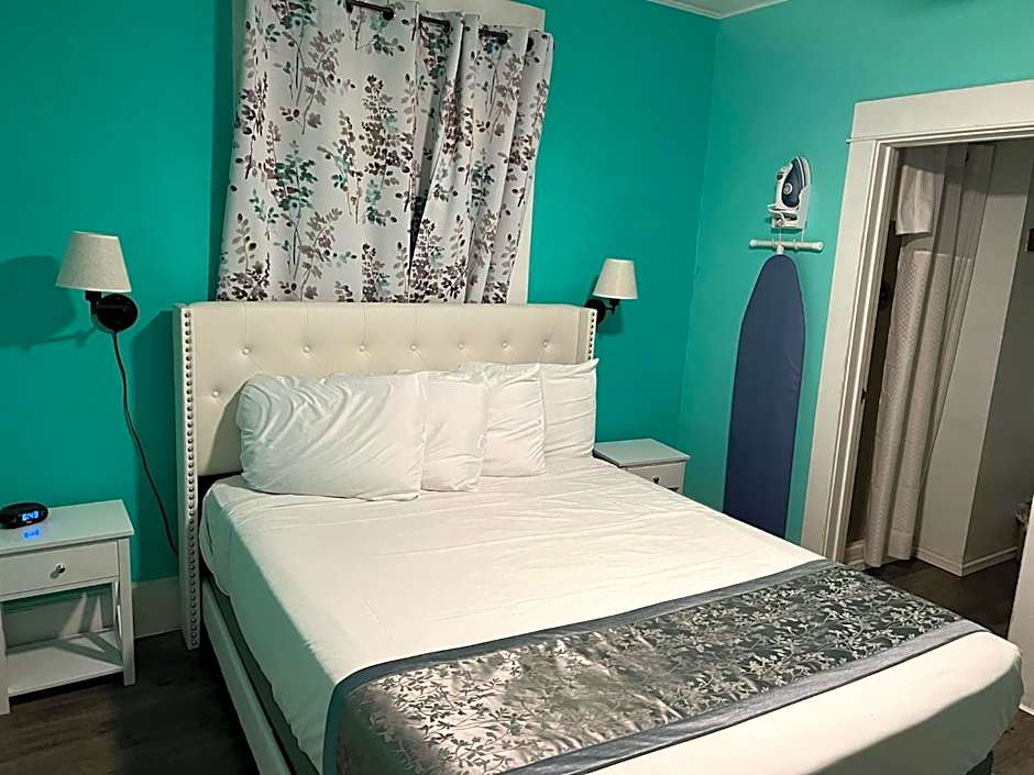 Americas Best Value Inn & Suites Royal Carriage