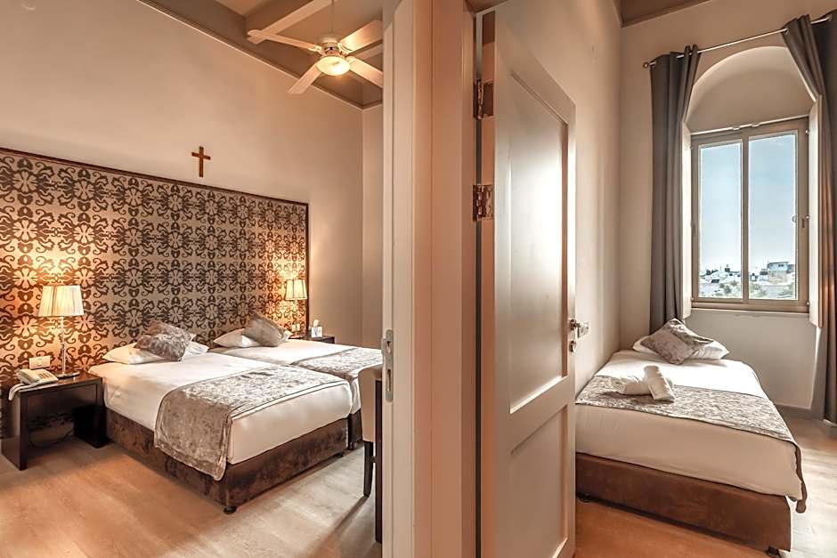 Notre Dame Center Guest House