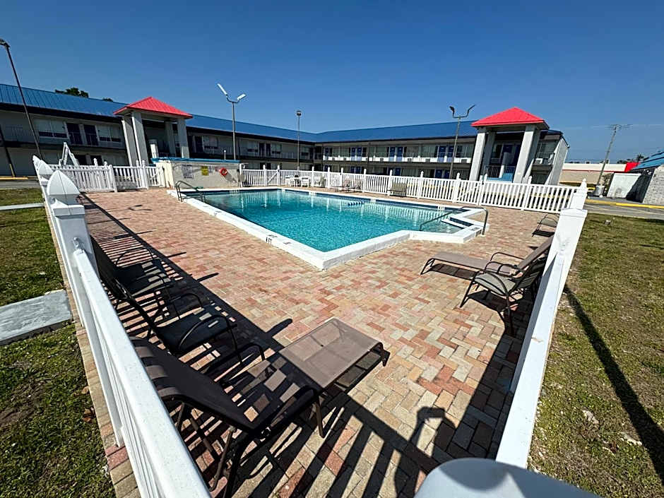 Motel 6 Englewood