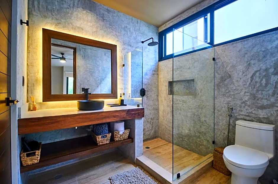ATTHA HOLISTIKA - NIRVANA New Jungle Penthouse