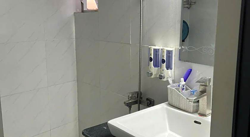 Khách sạn Thái Sơn