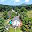 Craftsman Hideaway at the 1841 Farmhouse