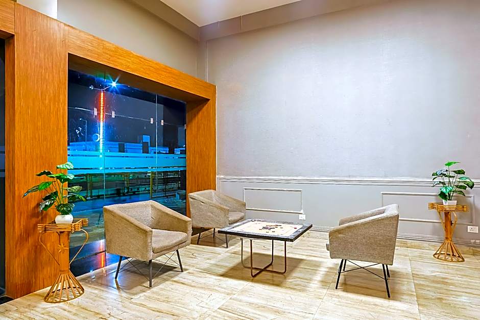 Max Hotels Prayagraj