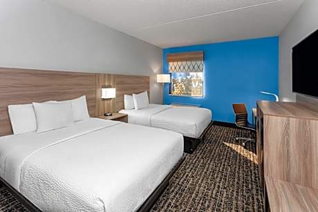 Queen Room with Two Queen Beds - Disability Access/Non-Smoking