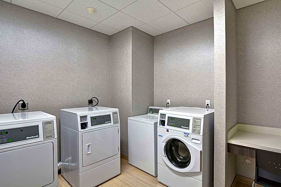 Homewood Suites By Hilton West Bank Gretna