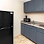 Super 8 by Wyndham Buffalo