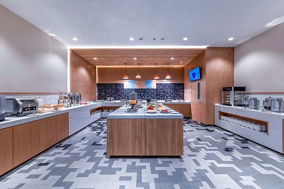 Holiday Inn Express Chongqing Zhongxian By IHG