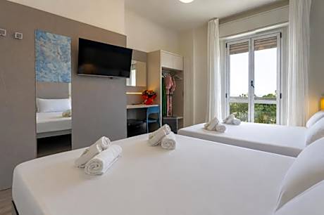 Comfort Triple Room