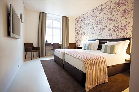 Double or Twin Superior Square View