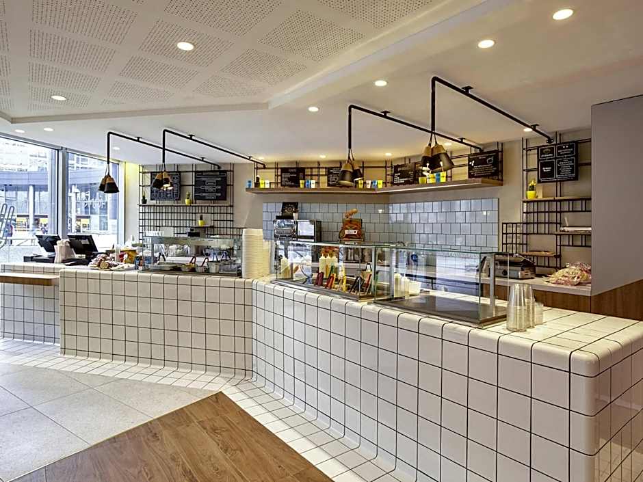 Mercure Paris La Défense Grande Arche Hotel