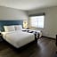 La Quinta Inn & Suites by Wyndham Auburn Worcester