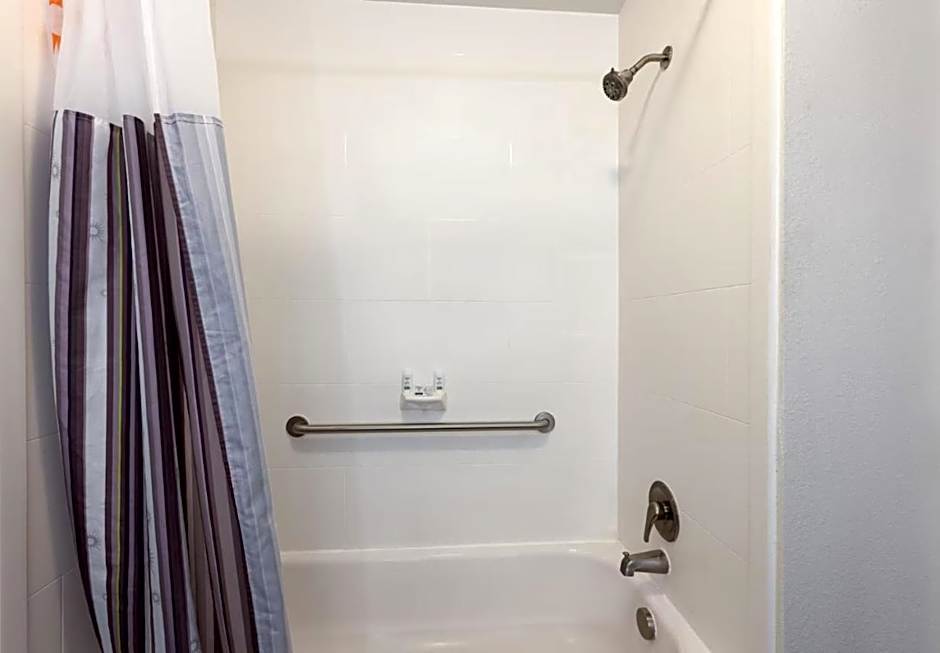 La Quinta Inn & Suites by Wyndham Morgantown