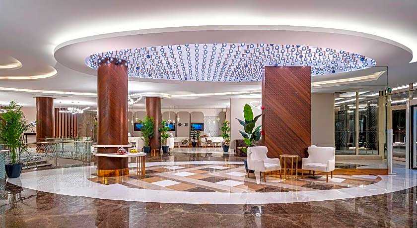 Kirman Sidera Luxury & Spa