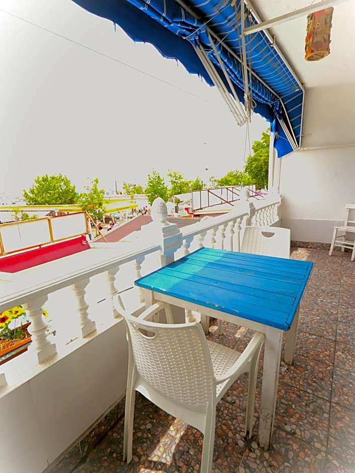 Denizkizi butik otel