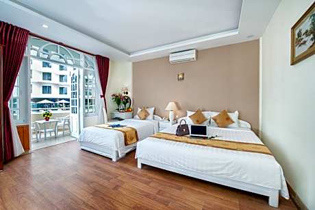 Family Suite with Balcony