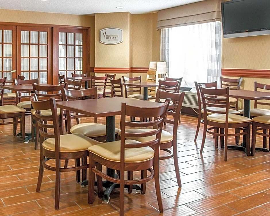 Sleep Inn & Suites Grand Rapids Southeast - Kentwood