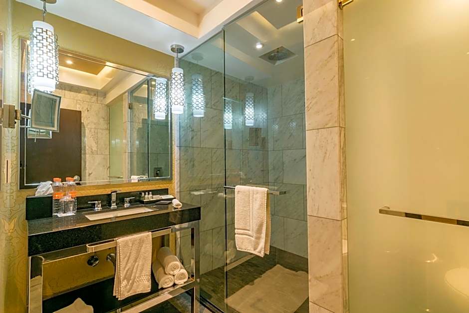 K Tower Boutique Hotel By Lucerna