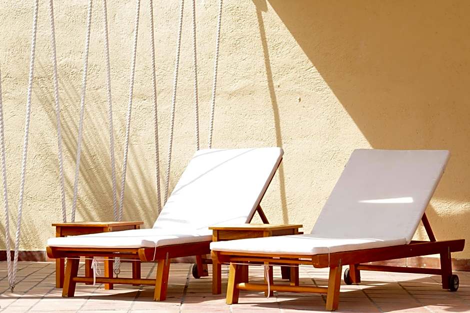 Melina Hotel