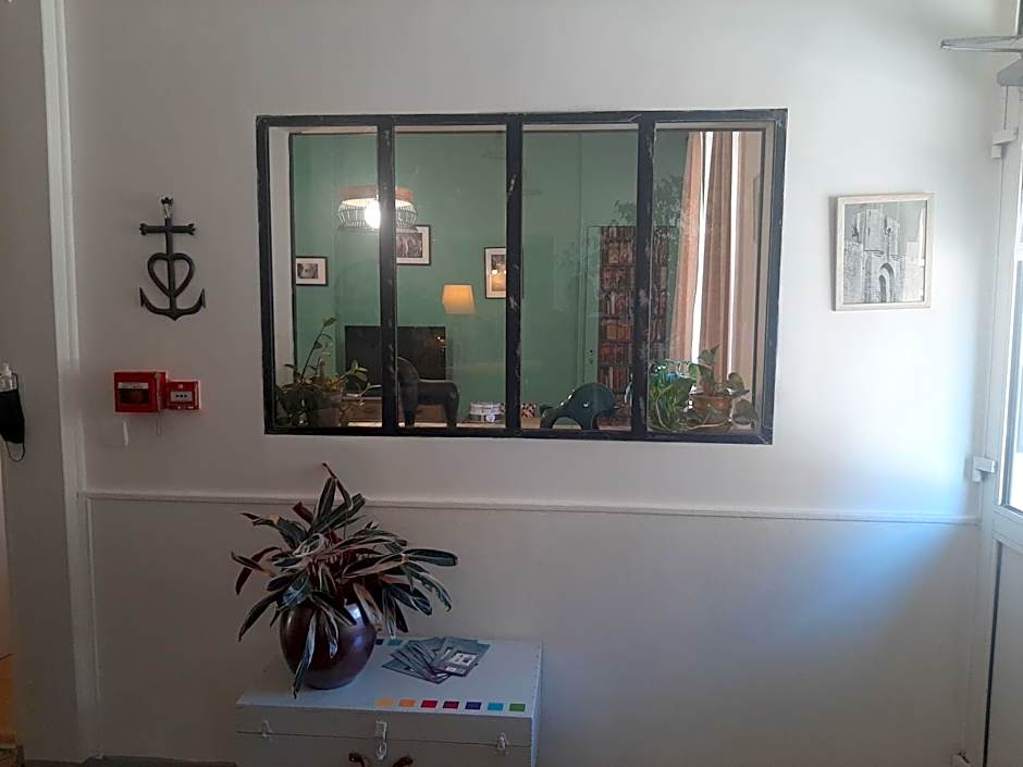 hôtel la tour des fées