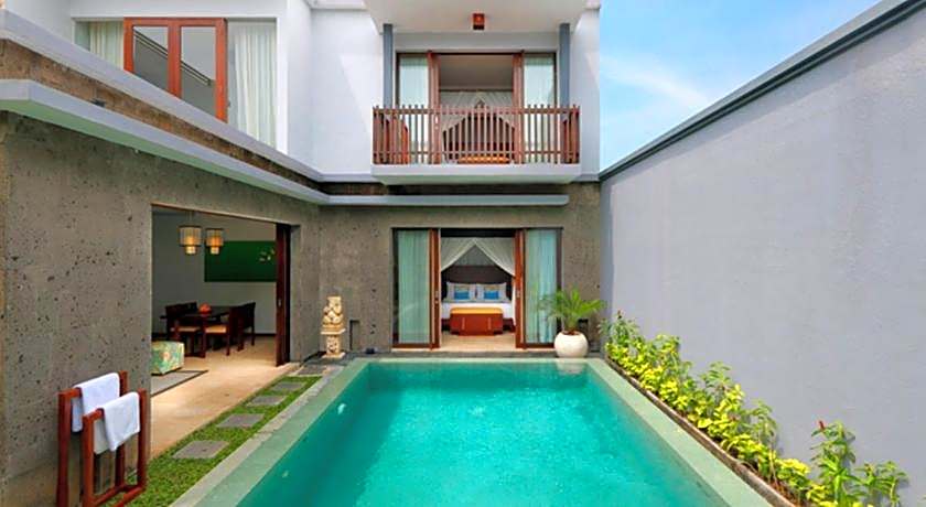 Seminyak Icon - by Karaniya Experience