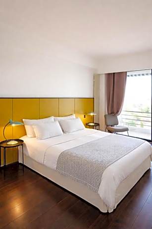 Double Room with Balcony and Sea View