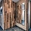 Perfect Lodgings Panorama