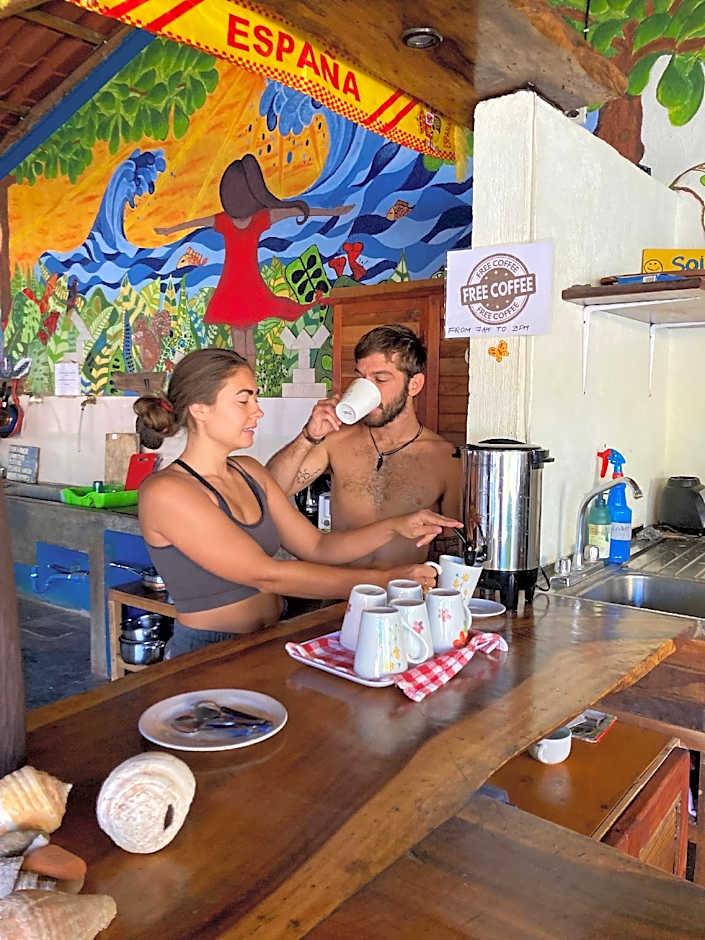 TamaHostel & Glamping