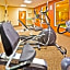 Holiday Inn Express Hotel & Suites-Magee By IHG