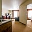 Quality Suites St. Joseph