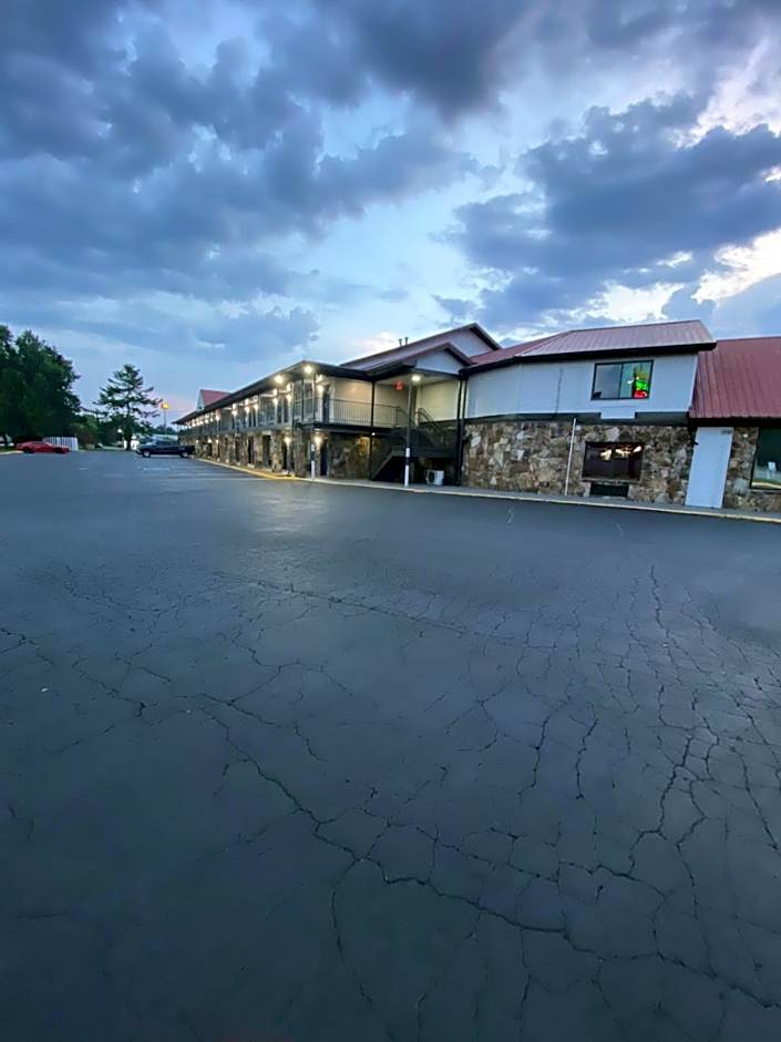 Motel 6 Manchester TN