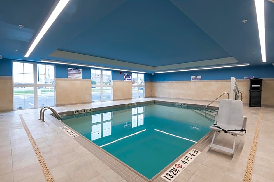 Comfort Inn & Suites