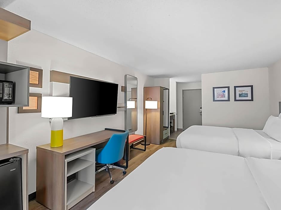 Comfort Inn & Suites Bellevue