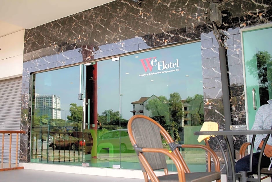 We Hotel