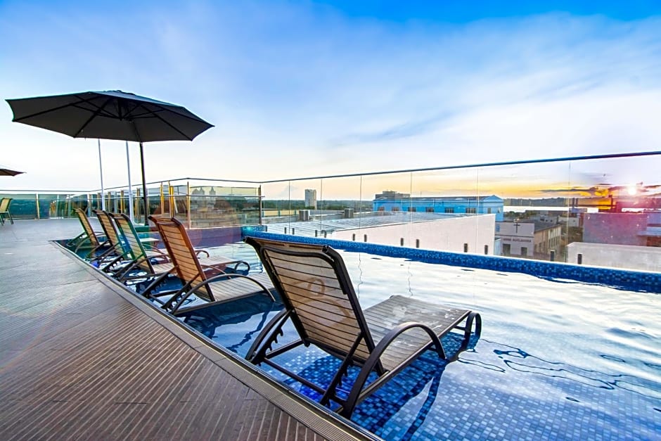 Oscar Hotel Executive