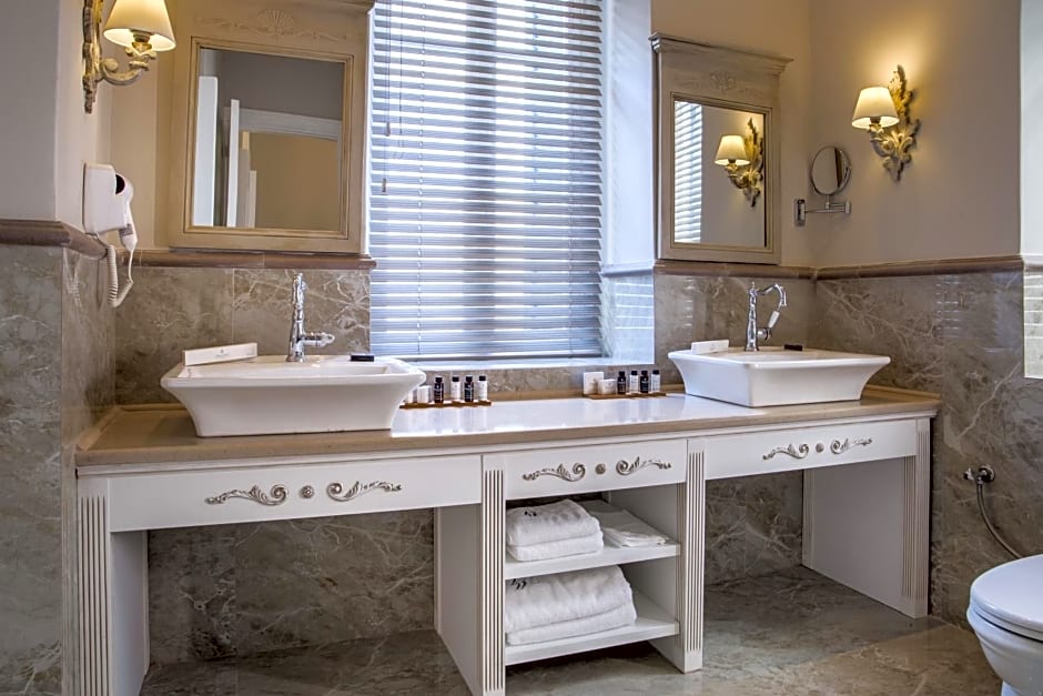 Micra Anglia Boutique Hotel & Spa