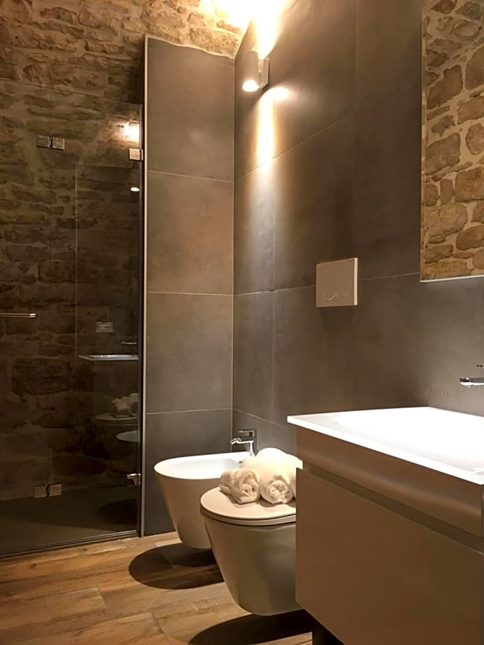 L'ArChasetta Historic Apartments