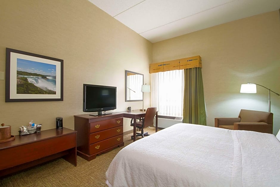Photo 1 of 2 of 1 King Bed Suite