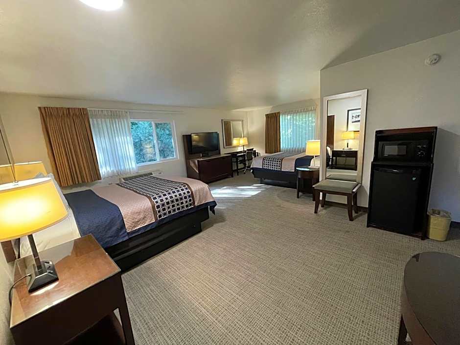 Vino Inn & Suites