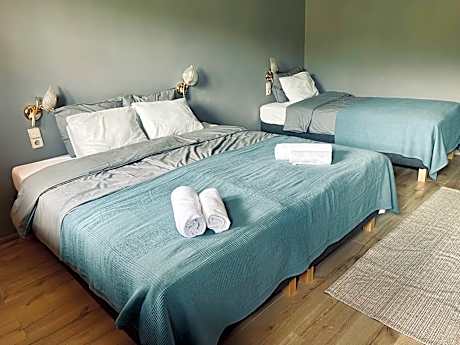 Triple Room with Bathroom