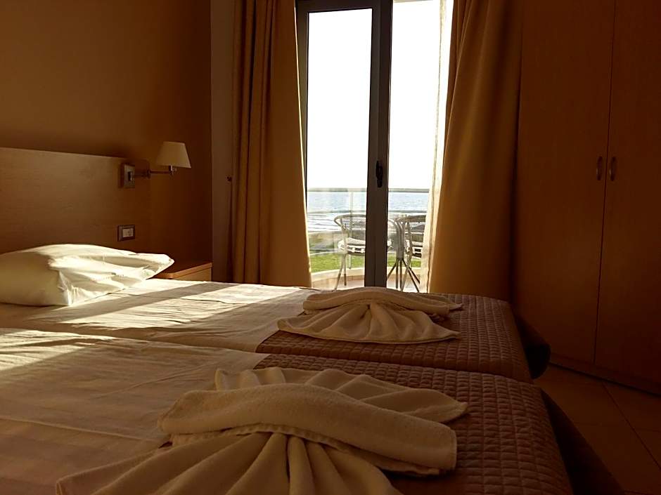 Ostria Hotel Kakovatos Beach