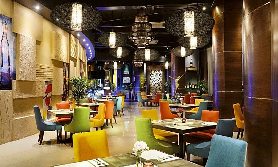 Qliq Damansara Hotel